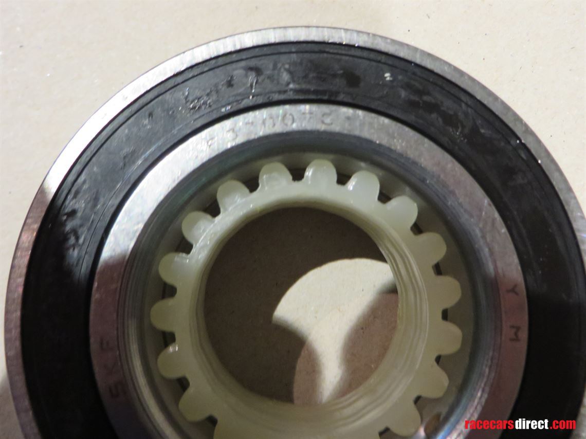 new-skf-63307c-wheel-bearings