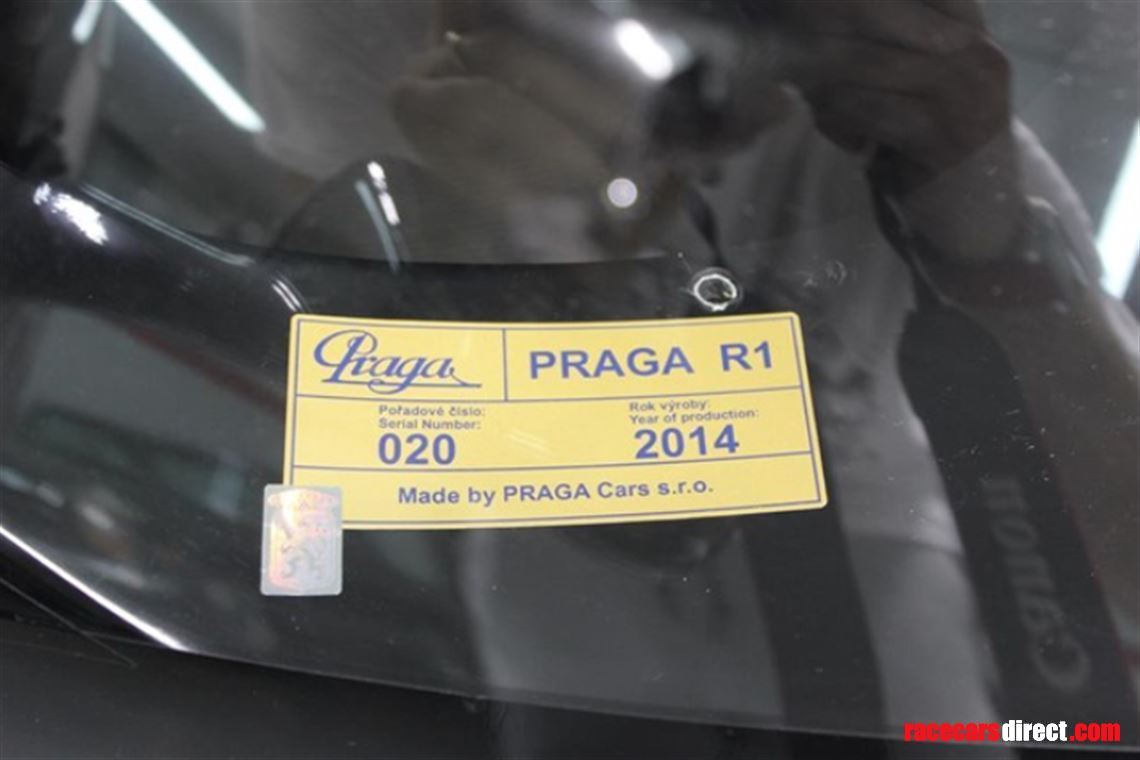 praga-r1