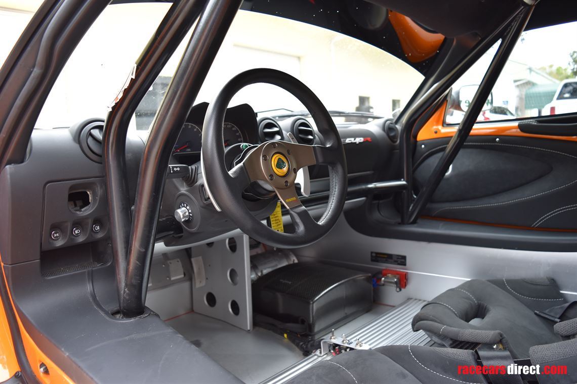 2016-lotus-exige-v6-cup-r