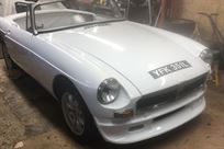 mgb-roadster-39-v8