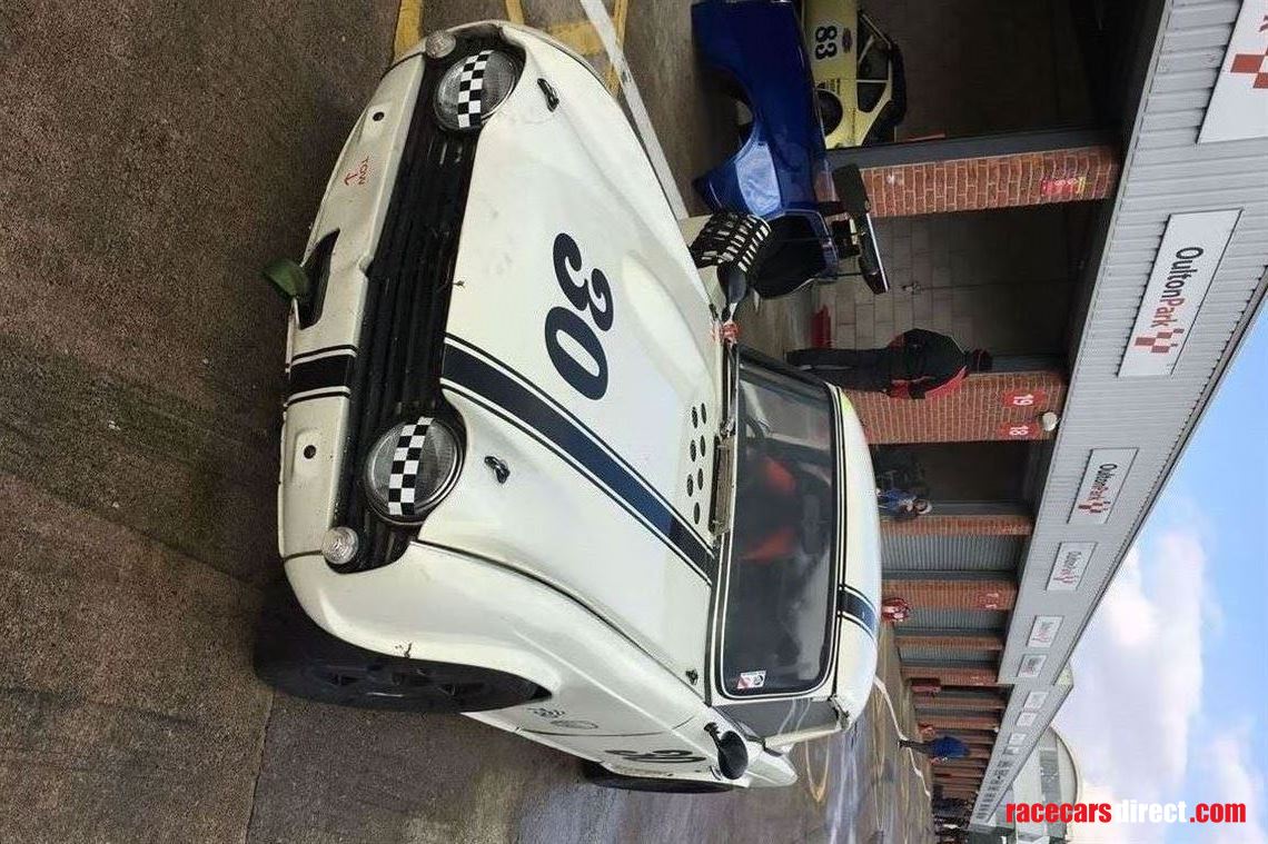 triumph-tr5-1969-long-successful-pedigree-roa