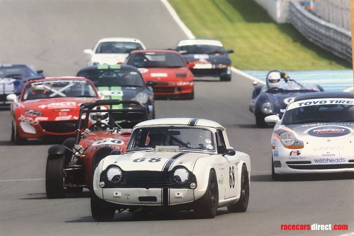 triumph-tr5-1969-long-successful-pedigree-roa