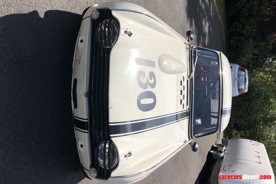 triumph-tr5-1969-long-successful-pedigree-roa