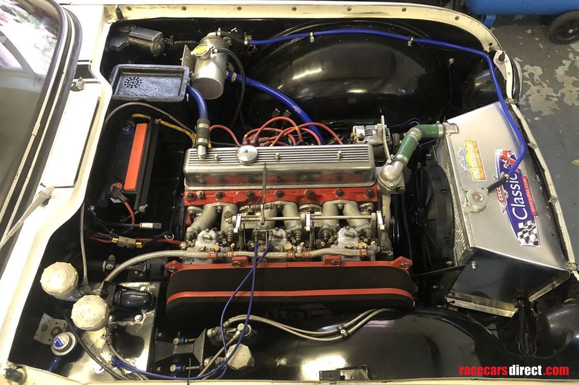 triumph-tr5-1969-long-successful-pedigree-roa