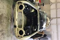 triumph-tr5-1969-long-successful-pedigree-roa