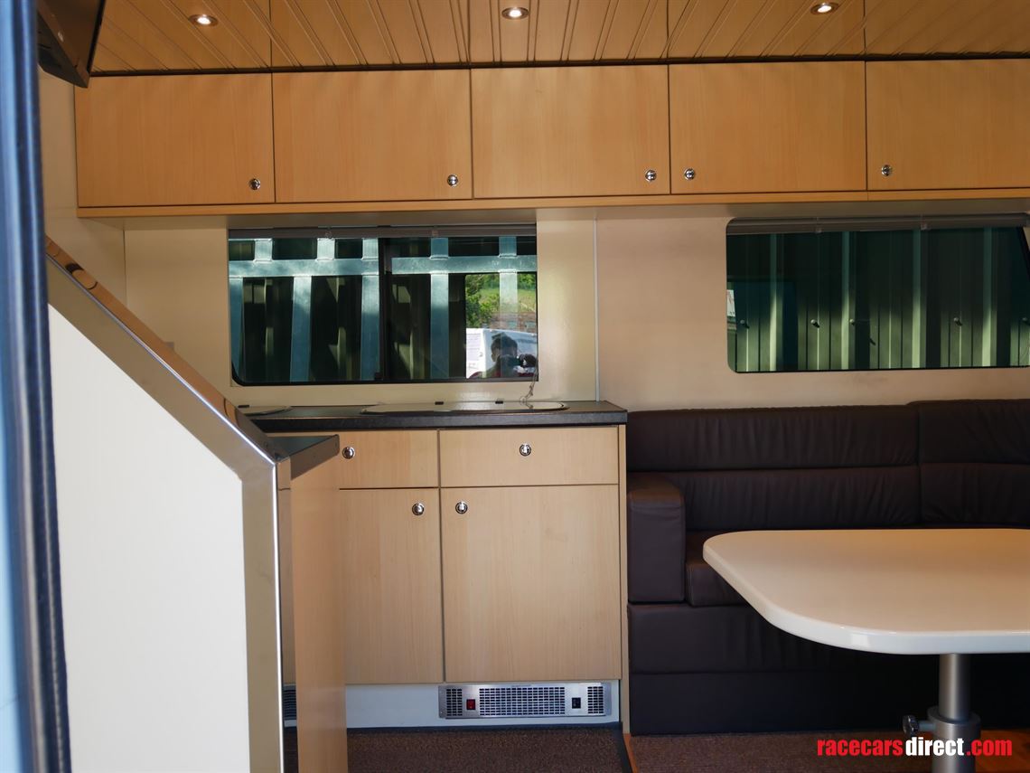 hopkins-3-car-transporter-with-living