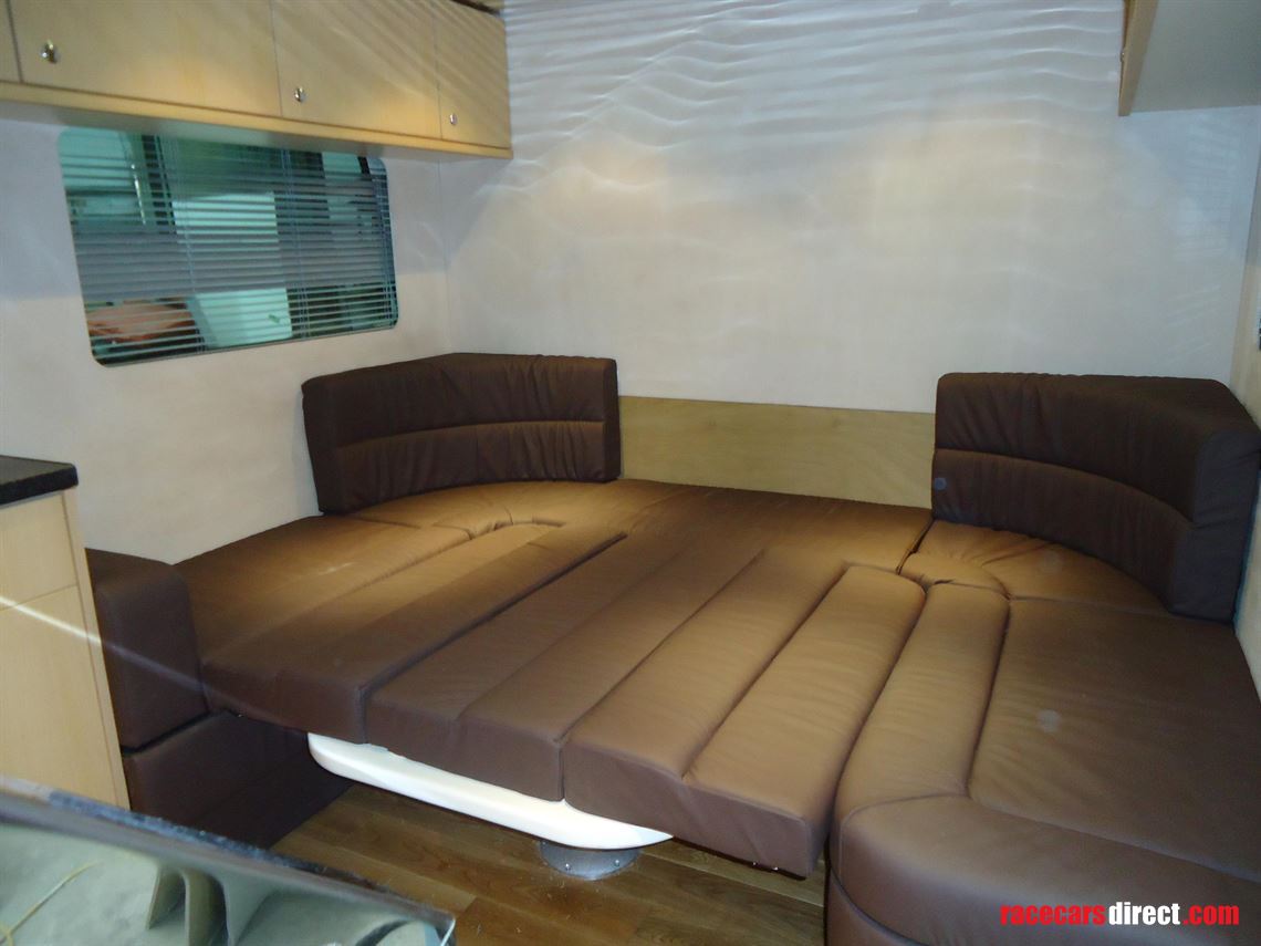 hopkins-3-car-transporter-with-living