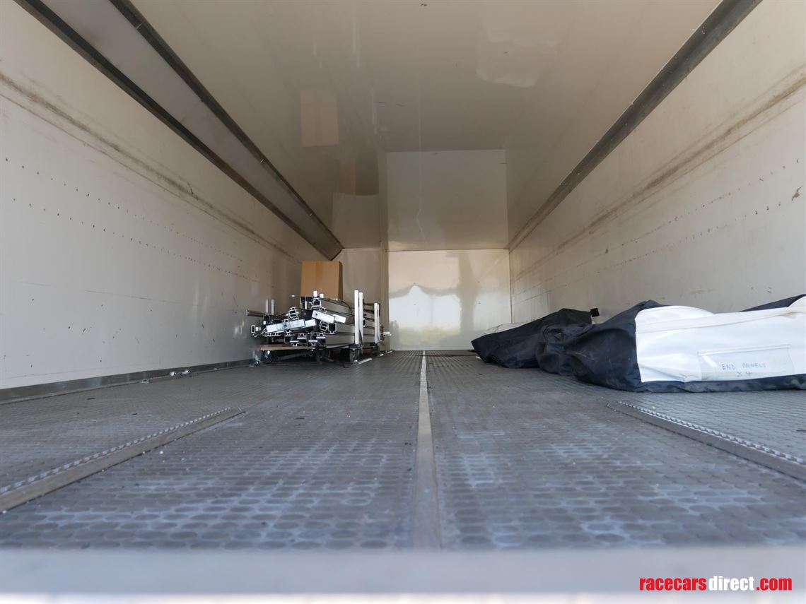 hopkins-3-car-transporter-with-living