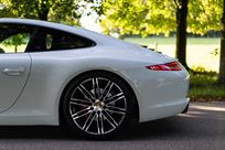 porsche-911-991-carrera