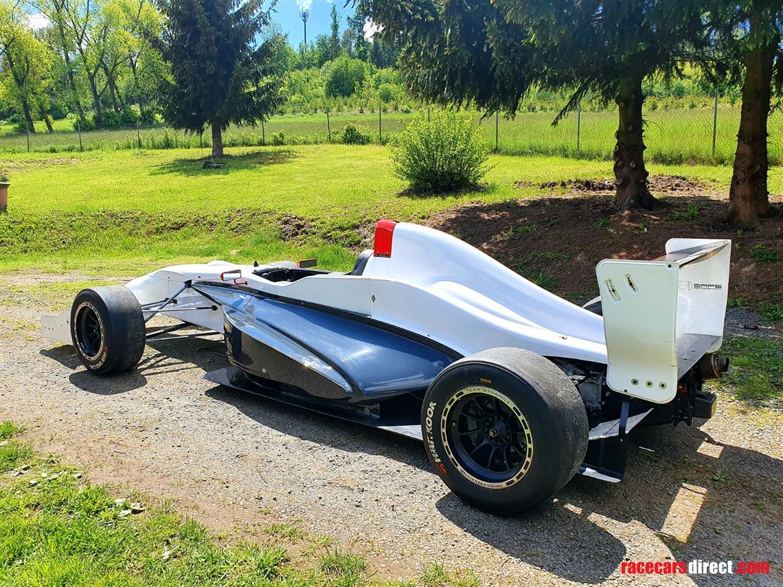 formula-renault-20-2010