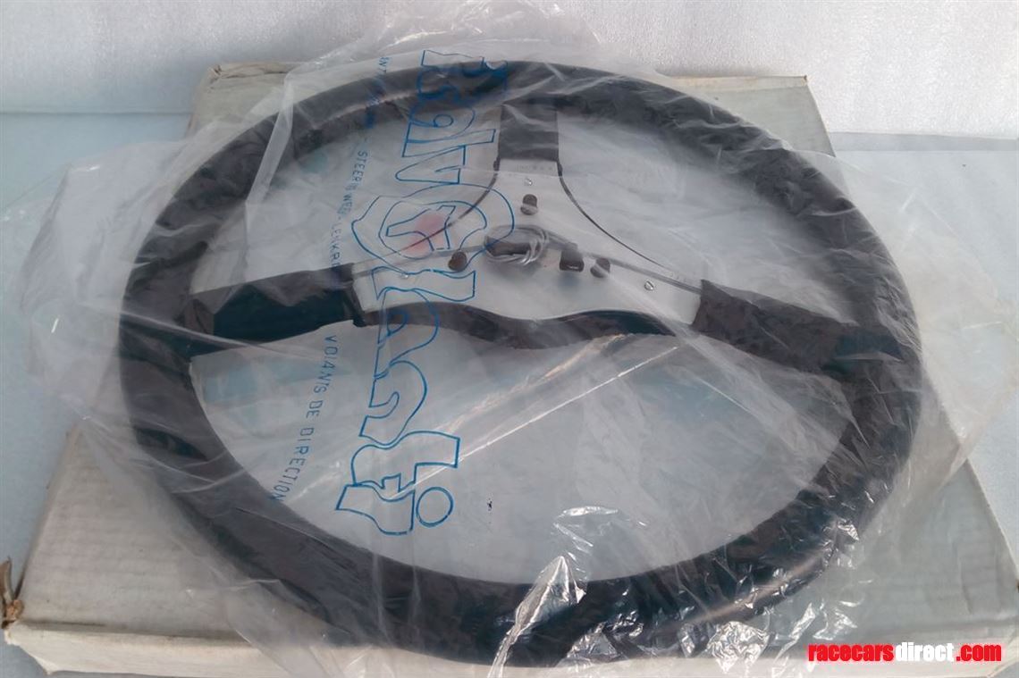 bmw-italvolanti-motorsport-steering-wheel-e30