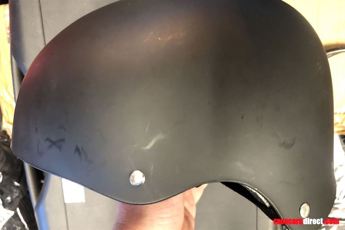 pit-lane-mechanics-helmets-x-8