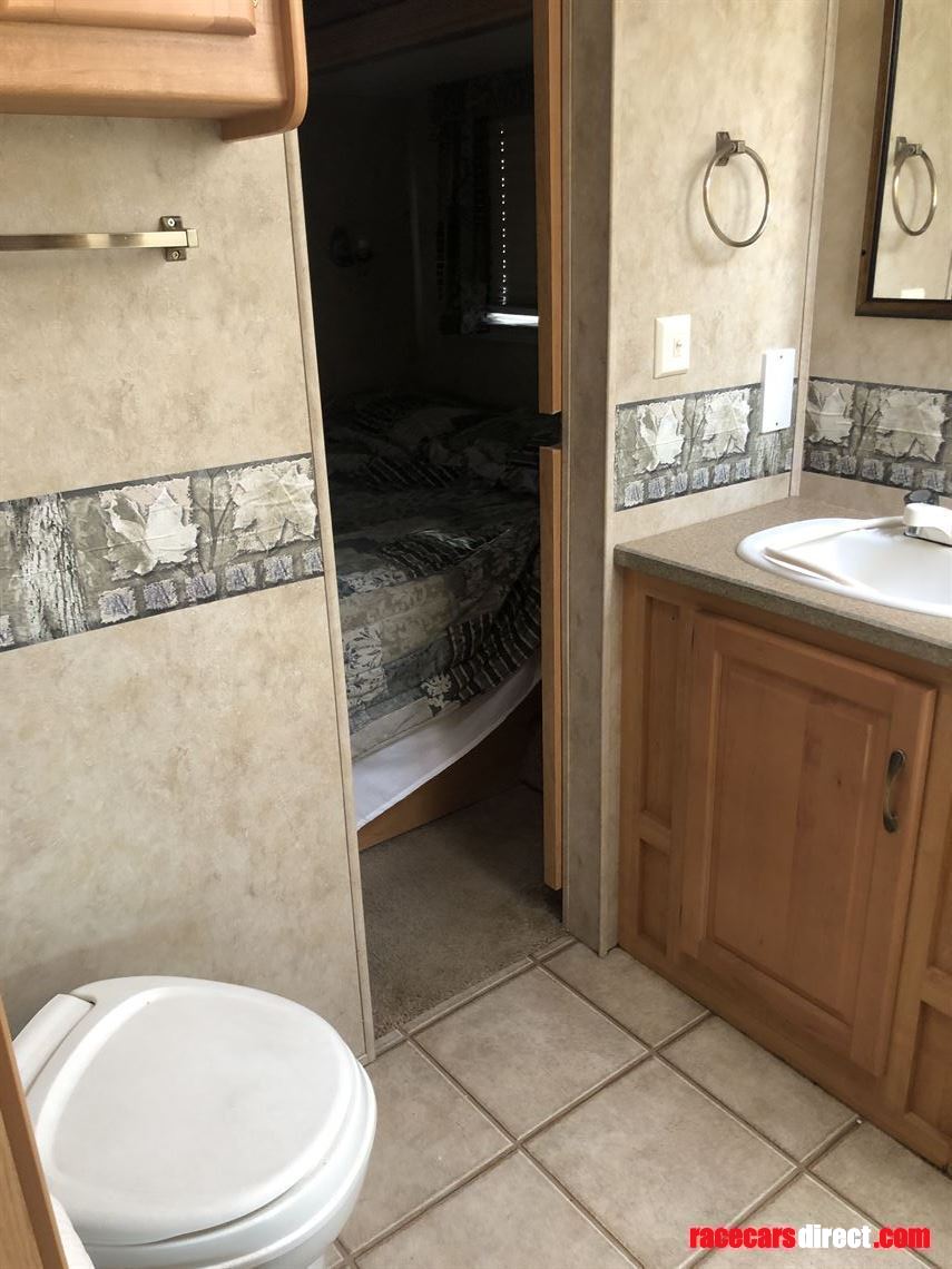 damon-daybreak---6-berth---2008