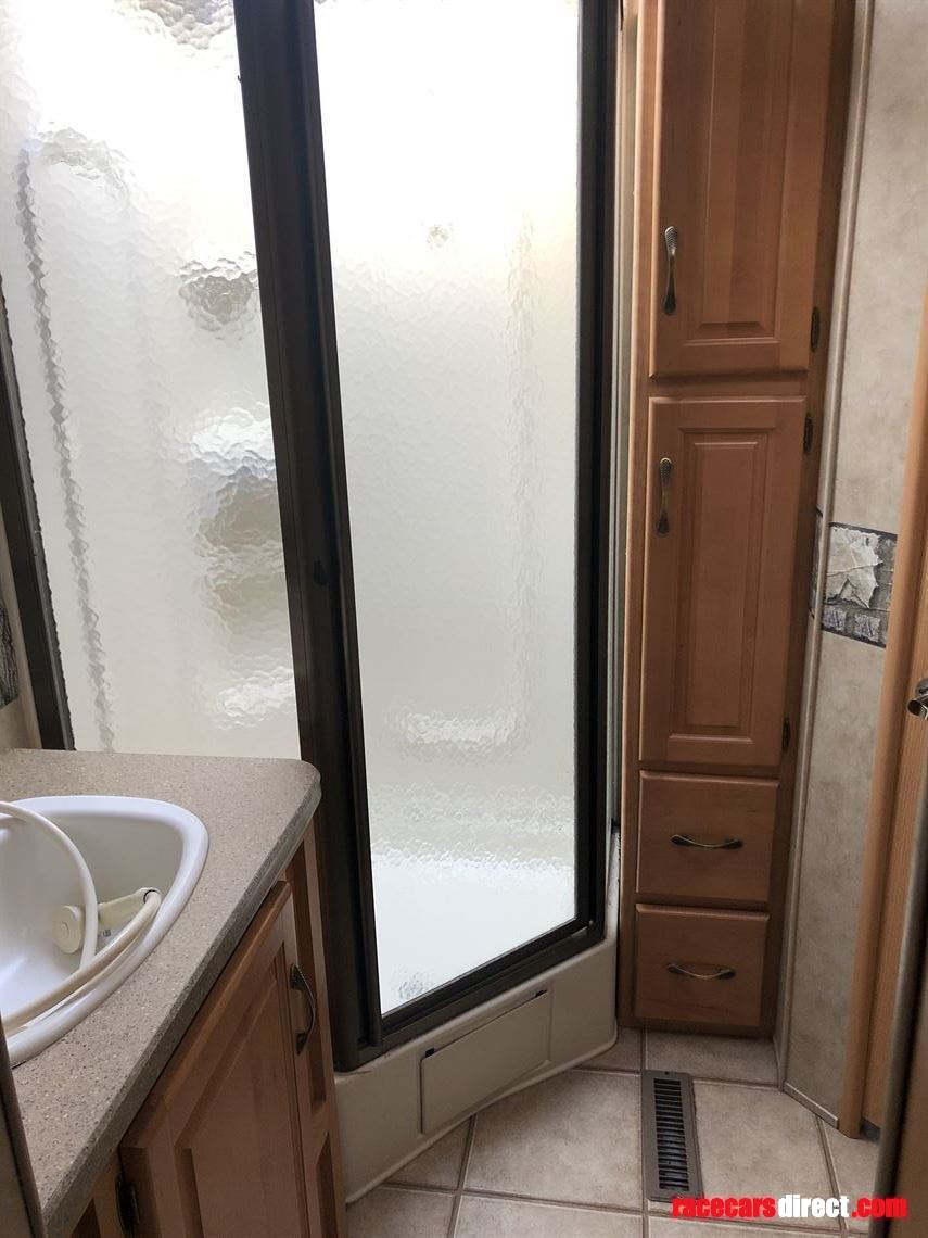 damon-daybreak---6-berth---2008