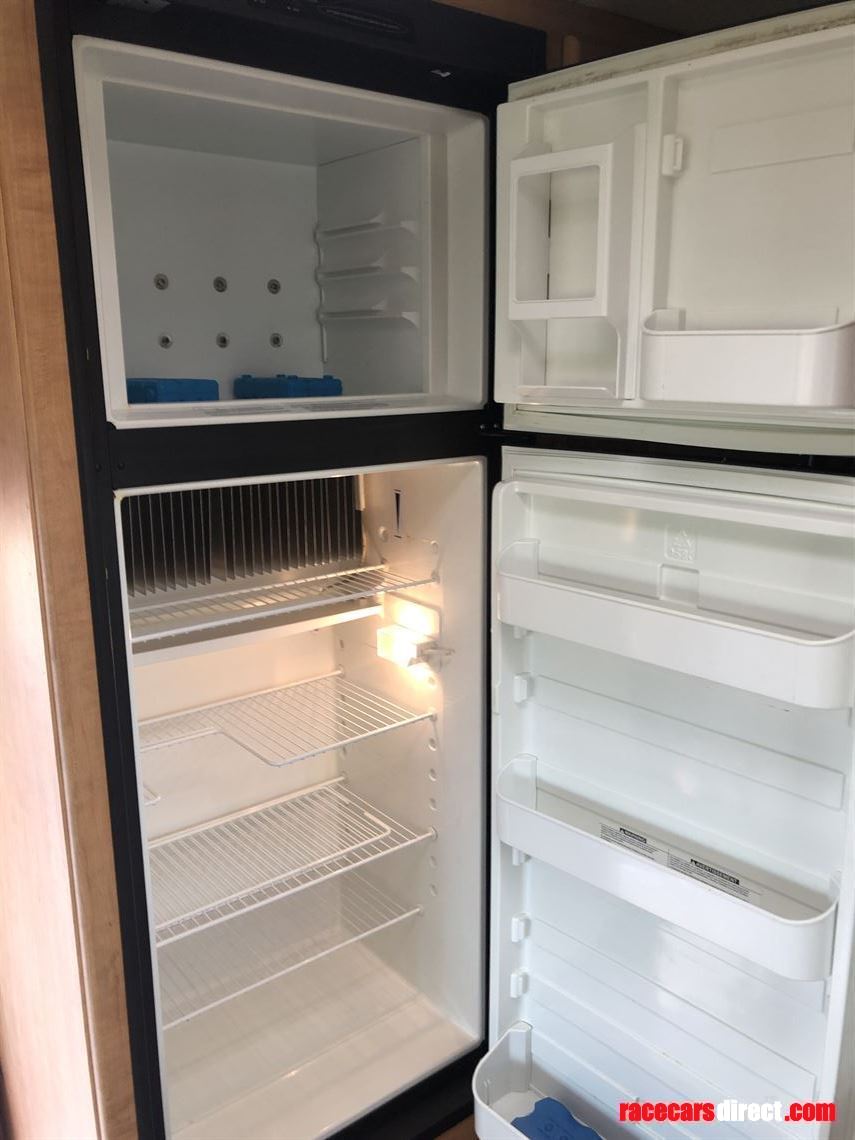 damon-daybreak---6-berth---2008