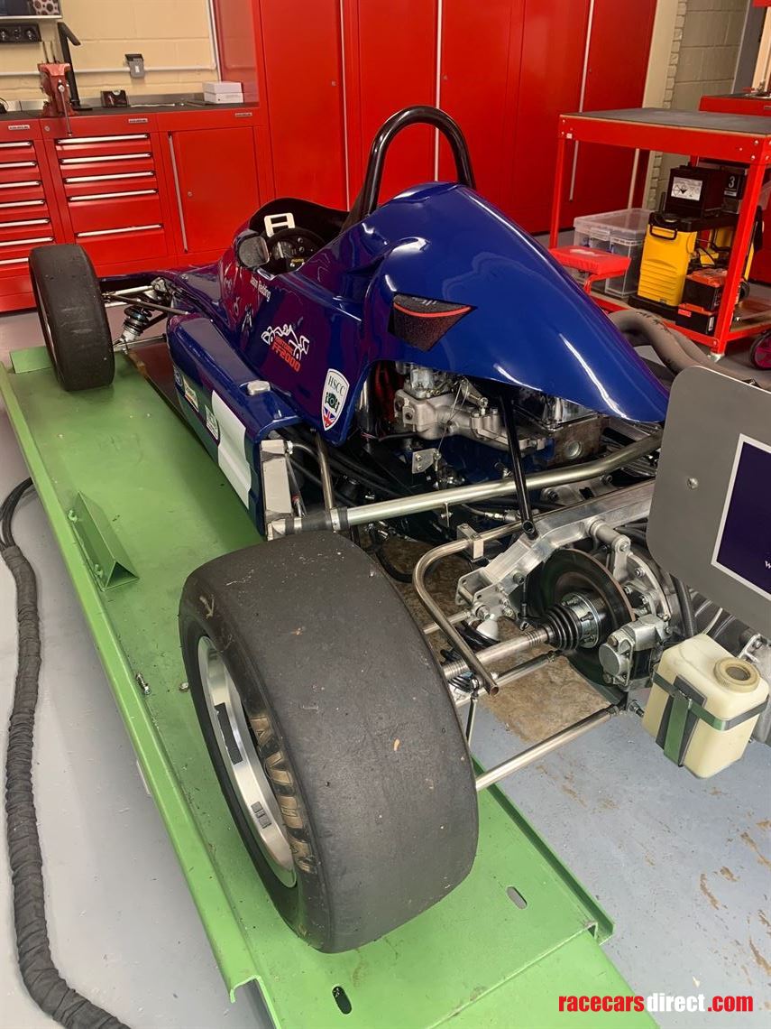 reynard-sf79-formula-ford-2000