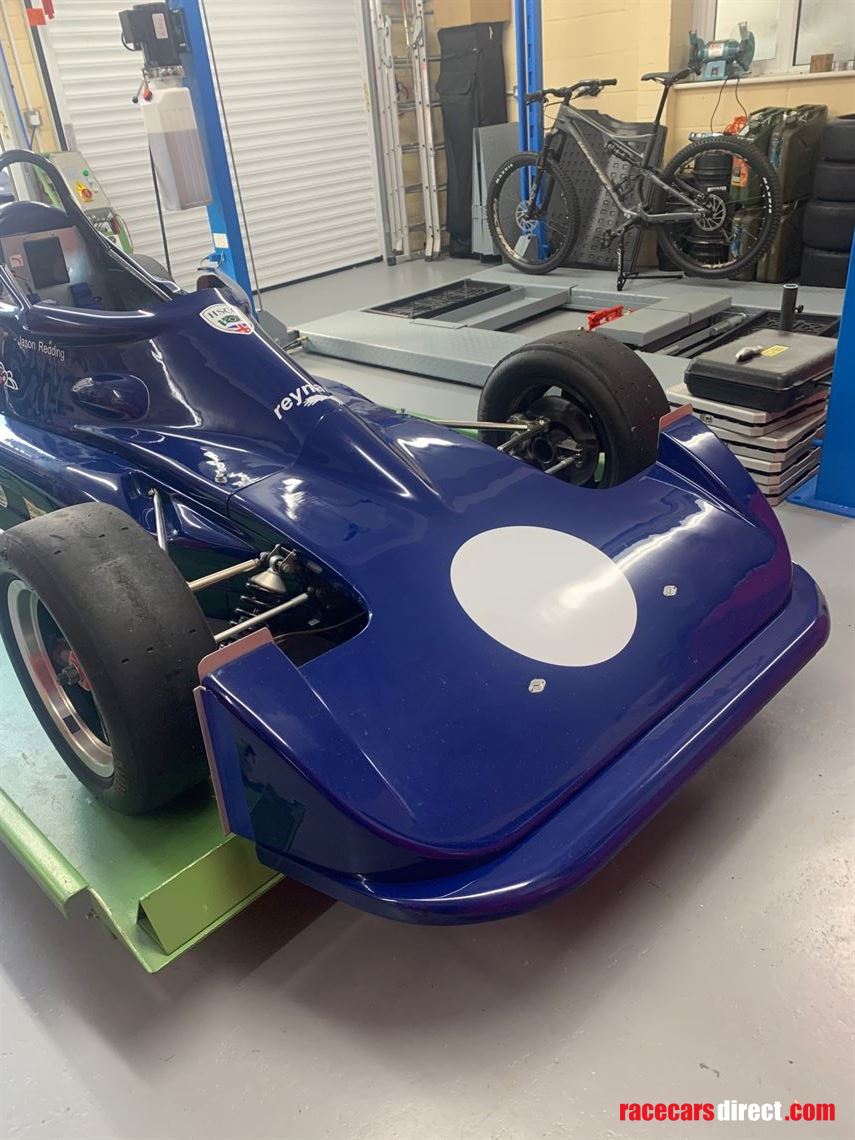 reynard-sf79-formula-ford-2000