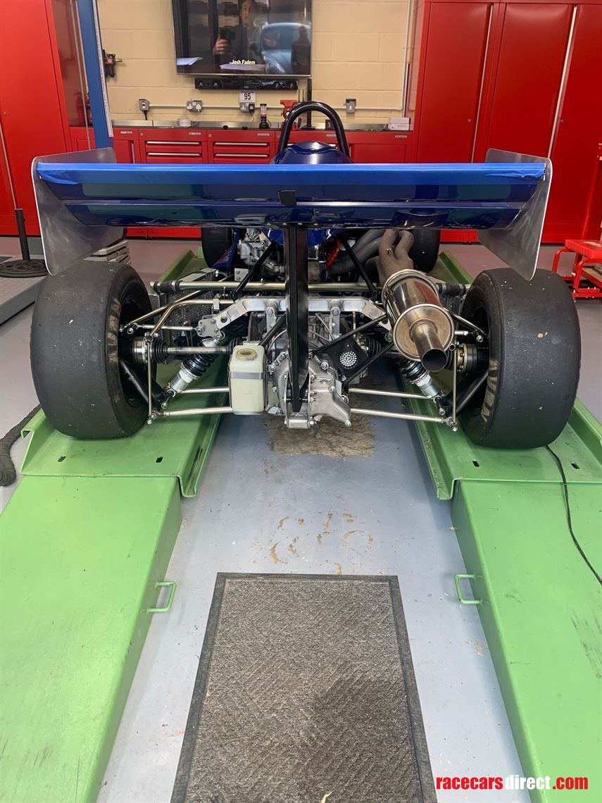 reynard-sf79-formula-ford-2000