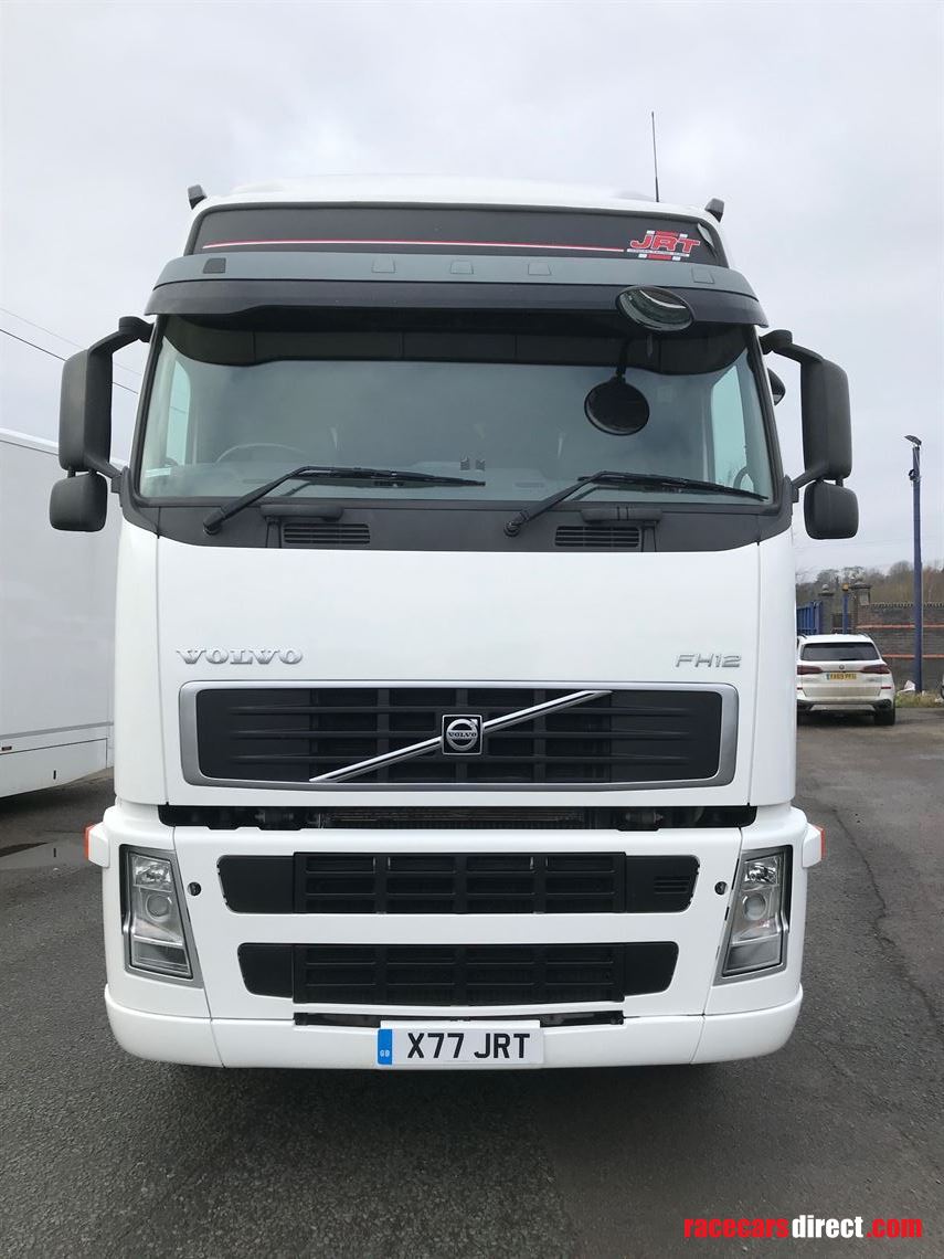 volvo-fh12-globetrotter-2003-with-only-156392