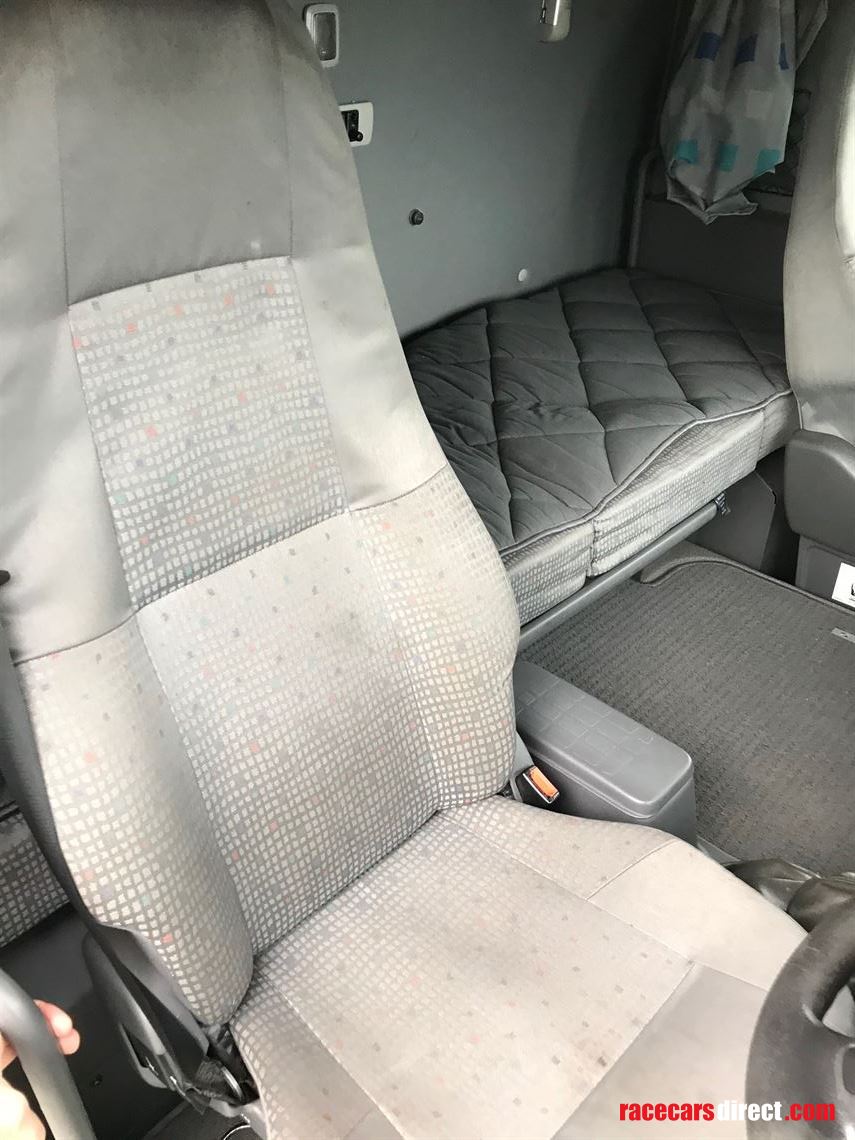 volvo-fh12-globetrotter-2003-with-only-156392