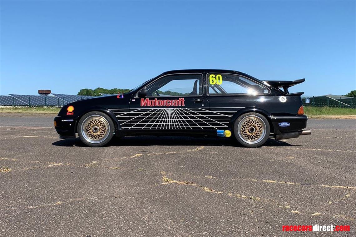 sierra-rs500-cosworth-group-a-touring-car