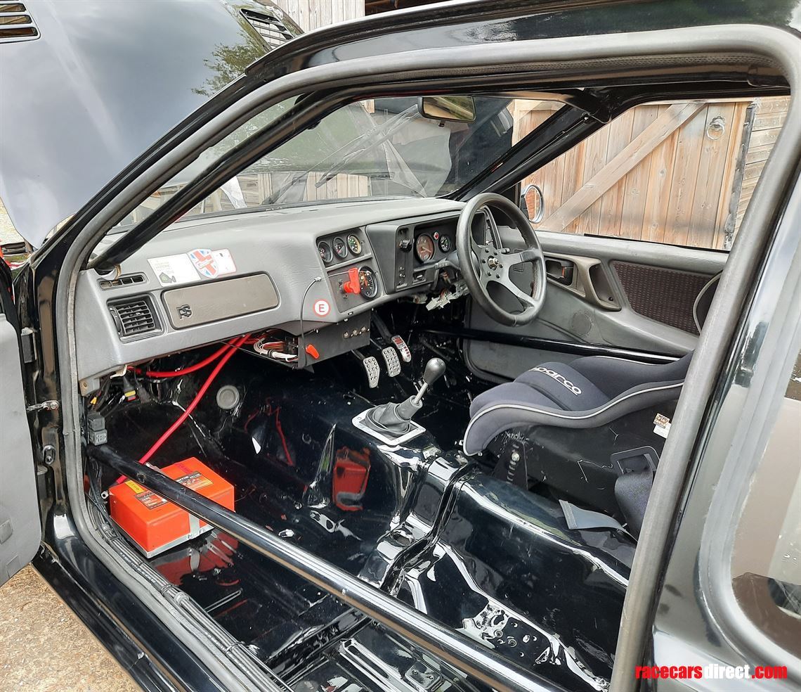 sierra-rs500-cosworth-group-a-touring-car