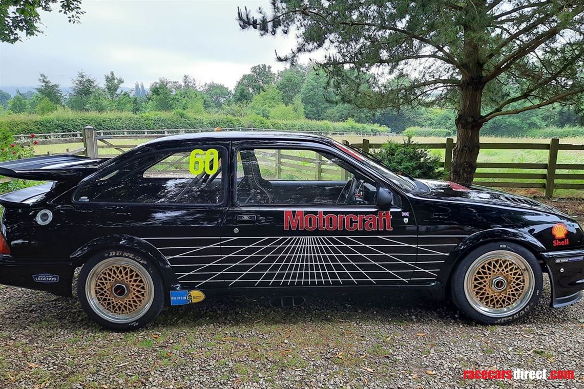 sierra-rs500-cosworth-group-a-touring-car
