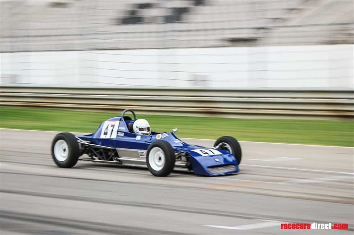 Racecarsdirect.com - Crosslé 32F