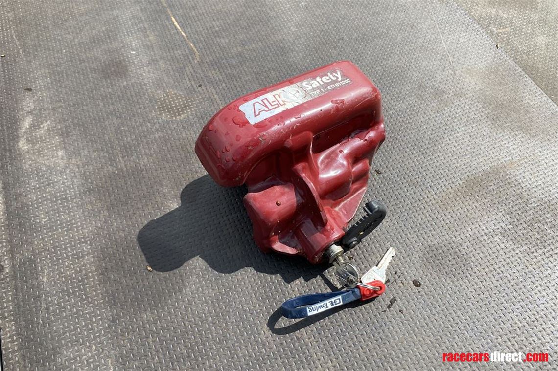 roman-single-axel-trailer