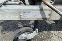 roman-single-axel-trailer