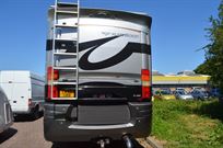 fleetwood-revolution-with-viewing-platform