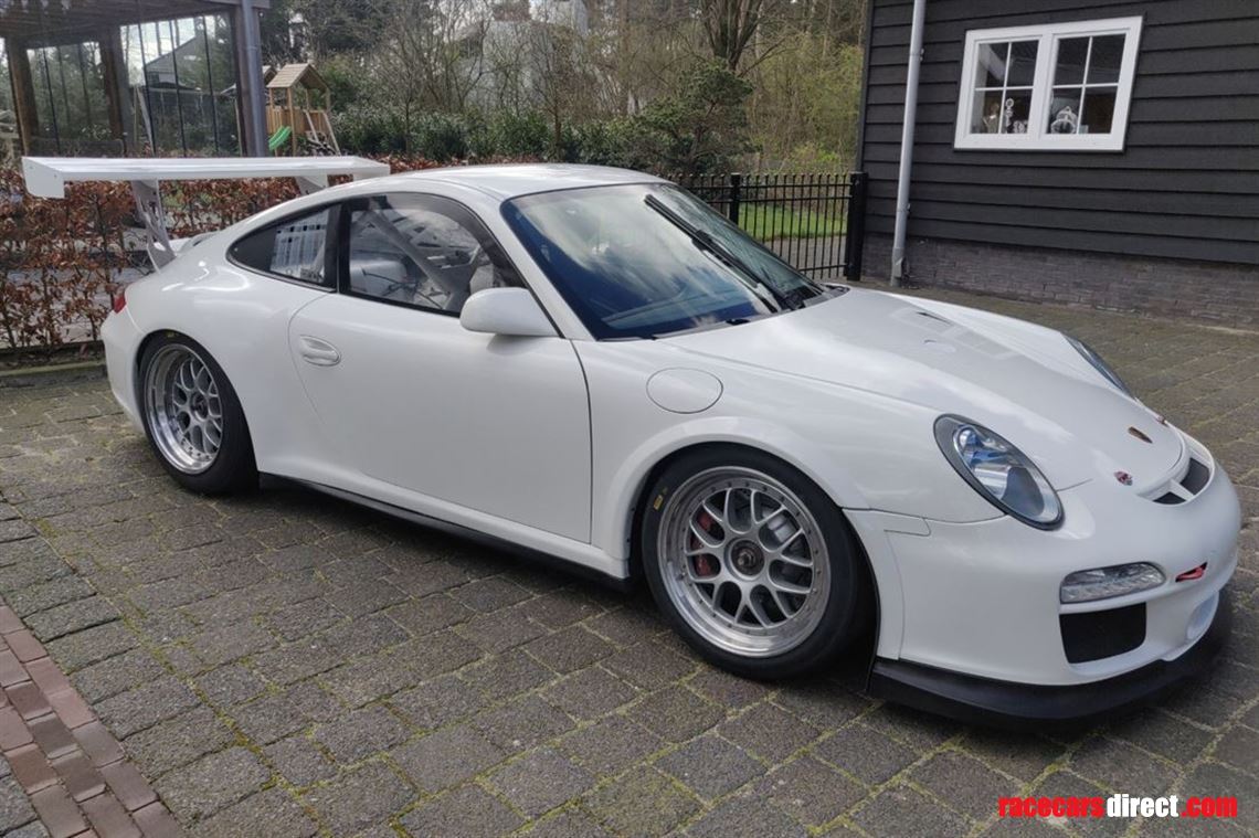 porsche-911-997-gt3-cup-2010