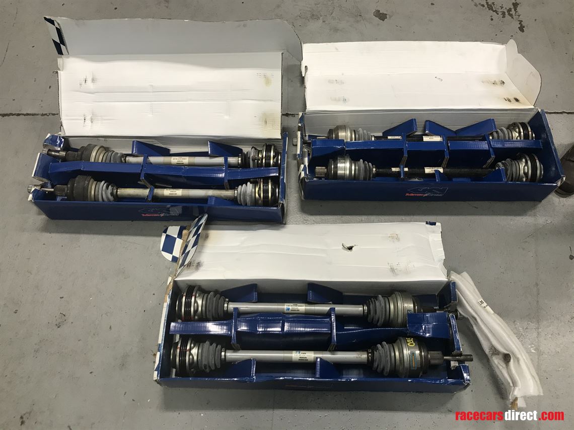 misc-mercedes-gt3-sls-spares-shafts-lights-ex