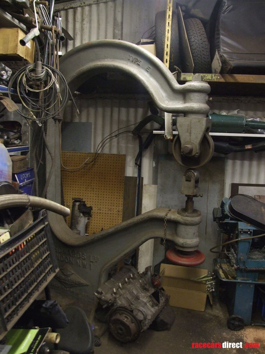 edwards-type-e-english-wheel---42-throat