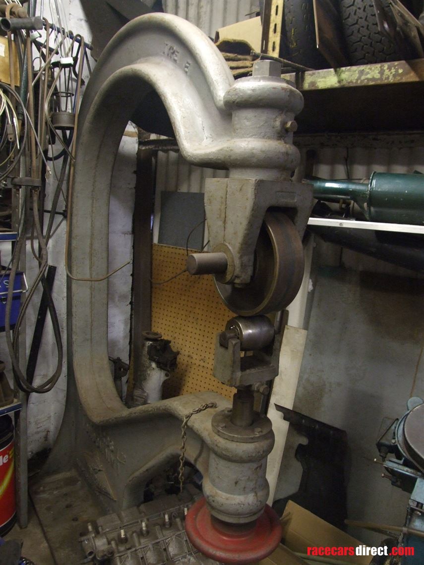 edwards-type-e-english-wheel---42-throat