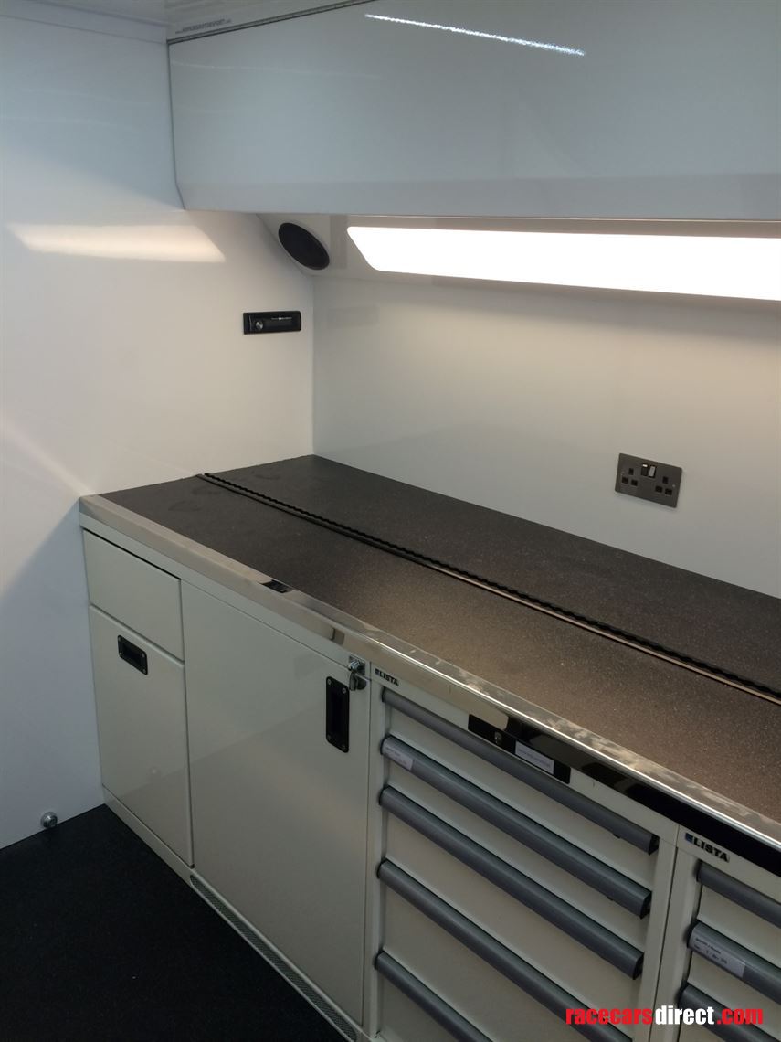 hopkins-two-gt-car-or-four-formula-car-transp