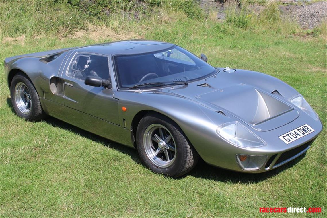 ford-gt40-mk1---cav-replica