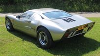 ford-gt40-mk1---cav-replica