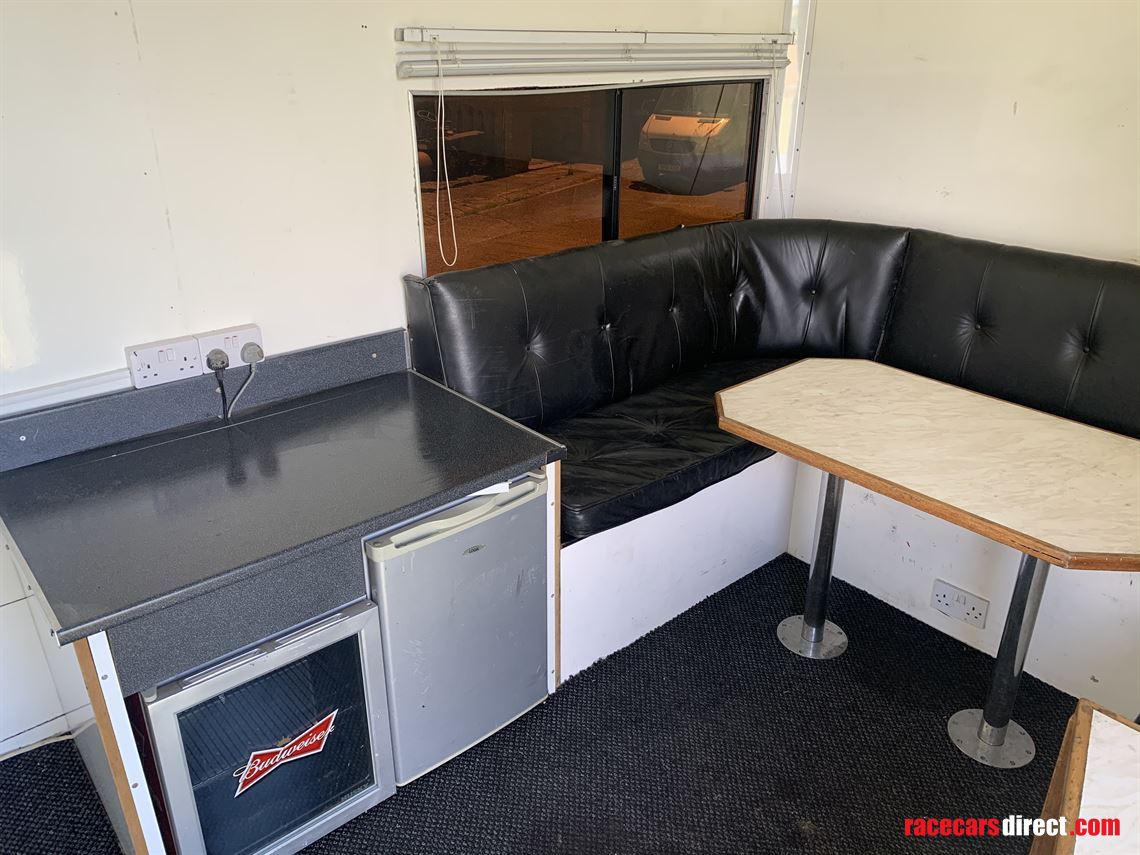 5-car-race-transporter