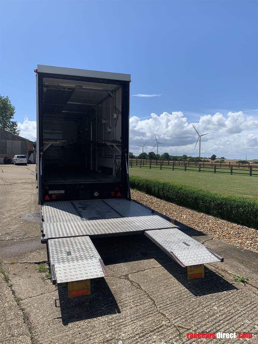 5-car-race-transporter