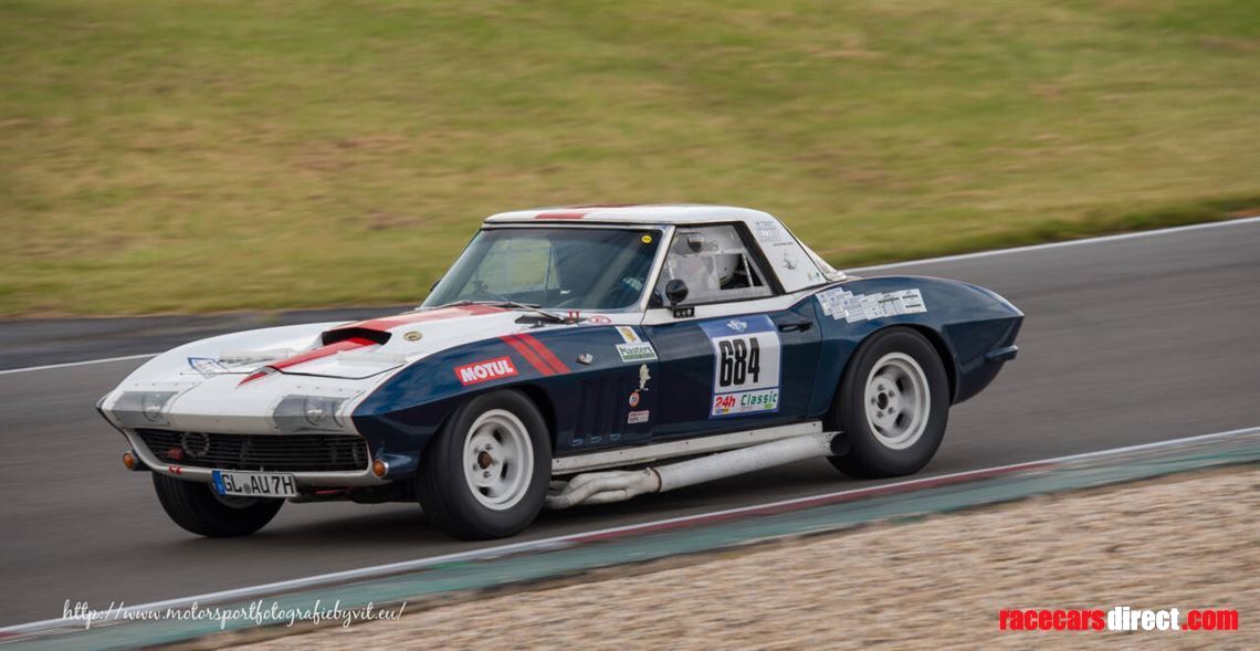 corvette-c2-sting-ray