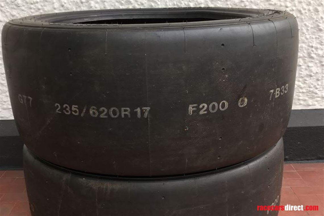 hankook-slicks-x2-new-235-620-17