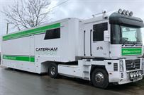 4-car-race-transporter-with-living-hospitalit