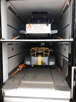 4-car-race-transporter-with-living-hospitalit
