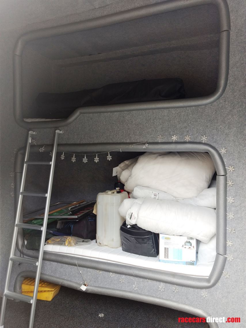 2005-55-daf-lf45-75t-race-car-transportermoto