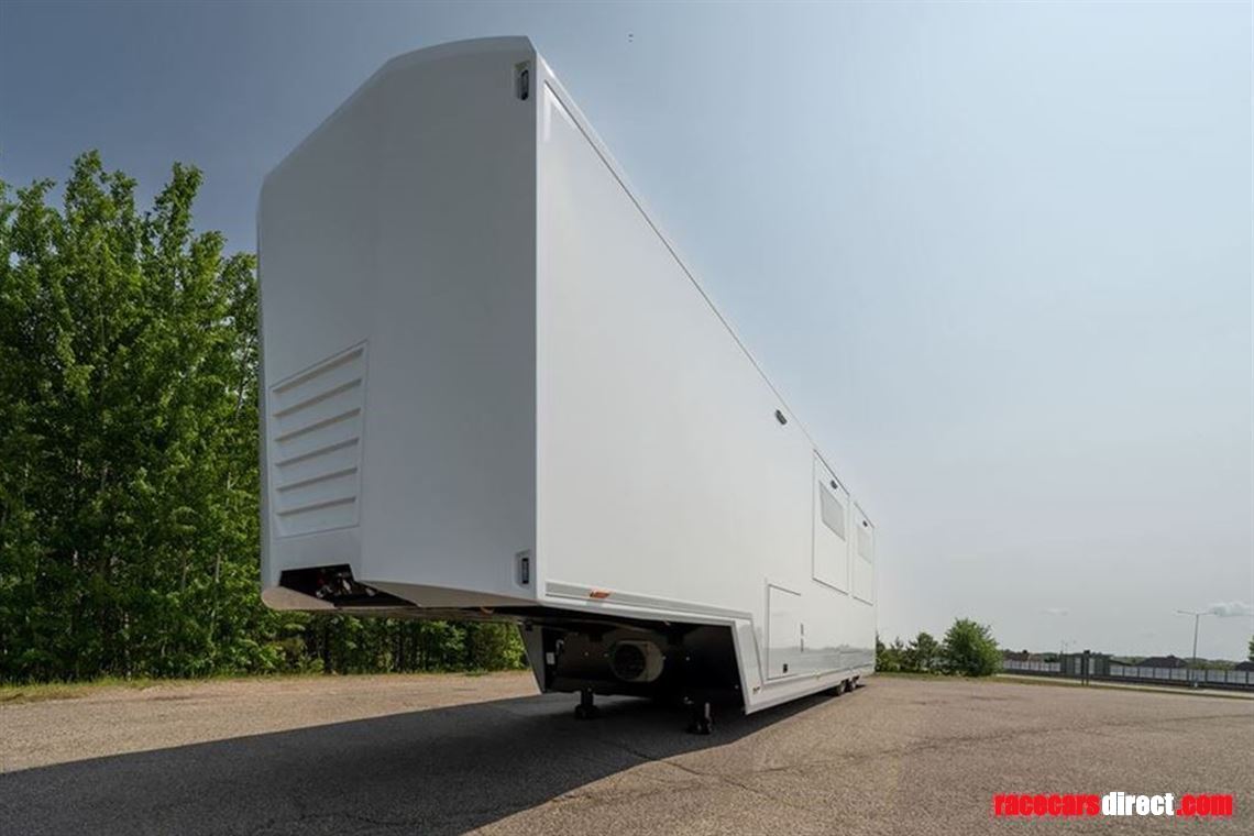 pro-series-race-trailer-by-stella-works