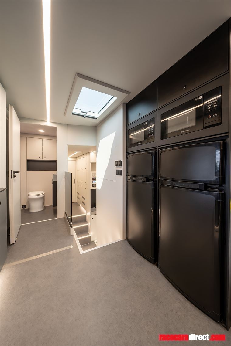 pro-series-race-trailer-by-stella-works