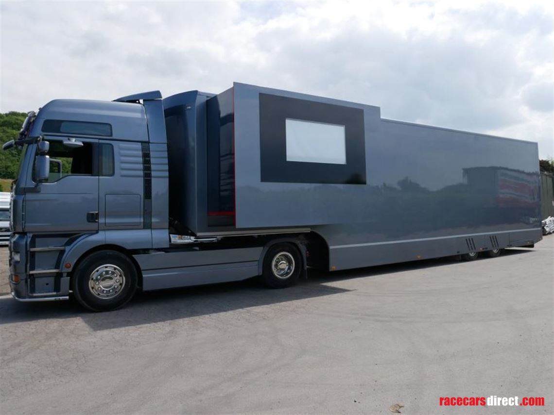 two-car-transporter-with-twin-slide-outs