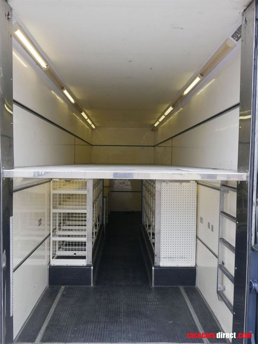 two-car-transporter-with-twin-slide-outs