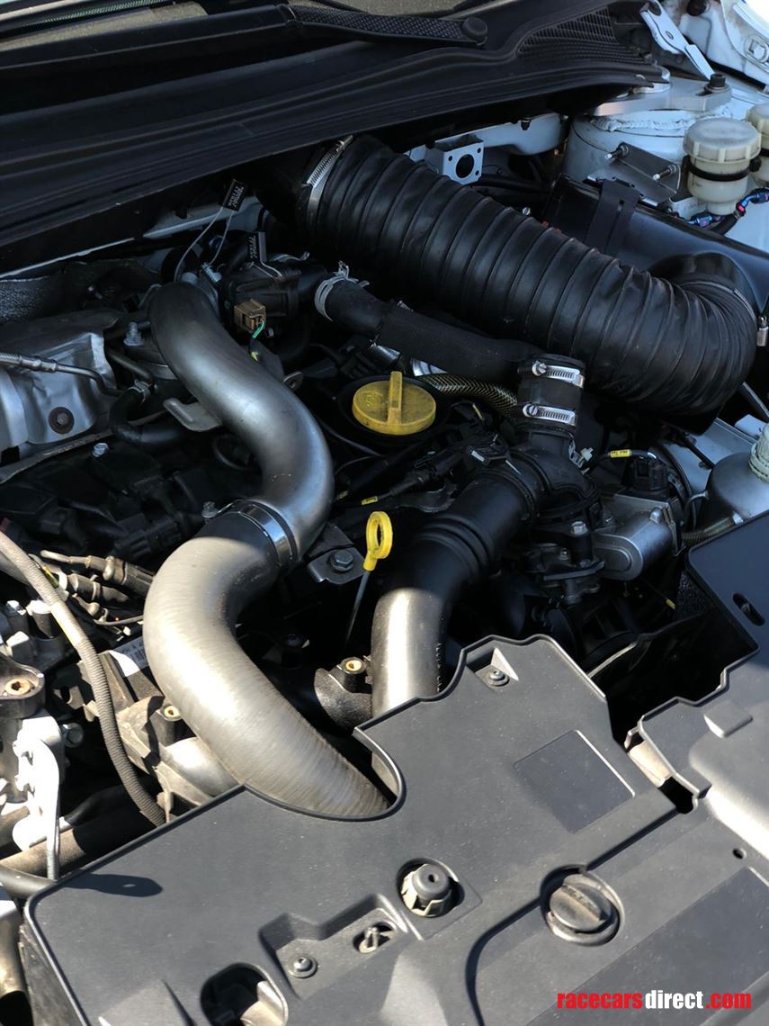 clio-cup-gen-4-race-car---deposit-taken